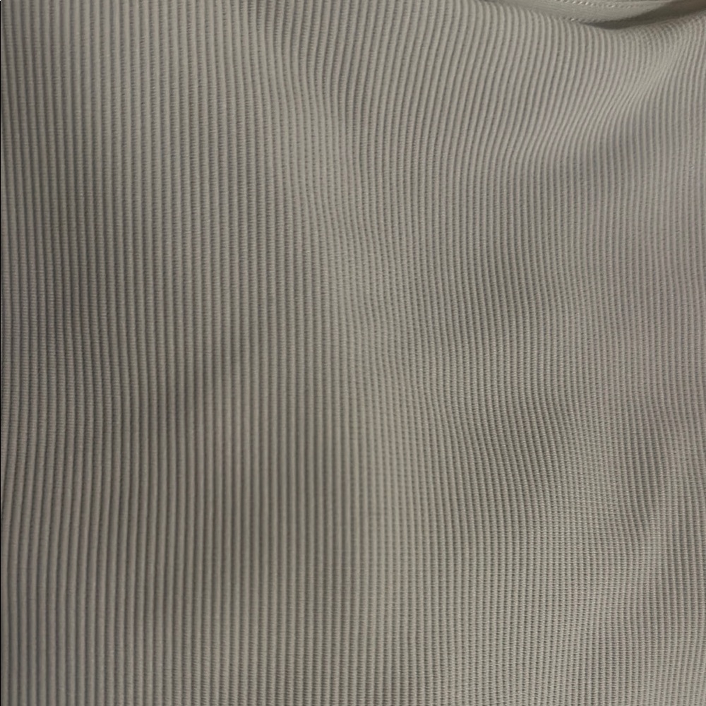 Gray Ribbed Workout Top - Picture 2 of 3